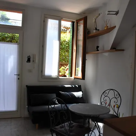 Maison De Minou Velence